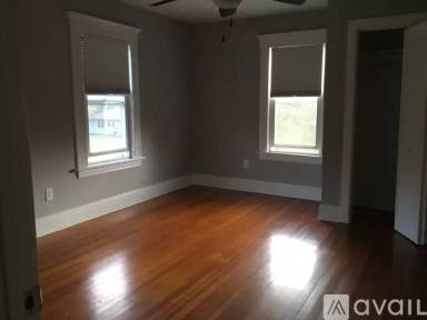 Main picture of 104 Great Hill Rd