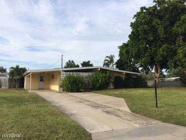 Main picture of 3005 Bay Dr