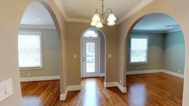 Main picture of 1717 Laurel Ave
