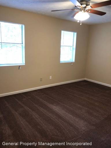 Main picture of 4712 Victoria Dr