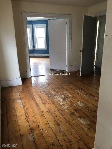 Main picture of 114 Woodstock St