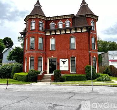 Main picture of 1409 13th St
