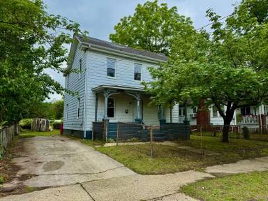 Main picture of 304 South Ave