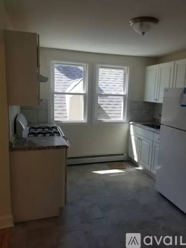 Main picture of 38 Madeleine Ave