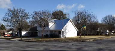 Main picture of 145 Hollington Dr NE