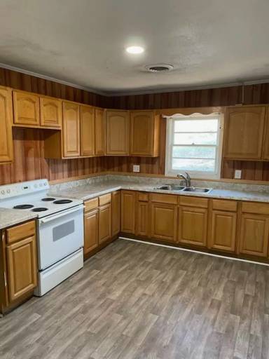 Main picture of 410 Tennessee Nursery Rd NW