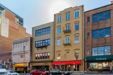 Main picture of 59 College St
