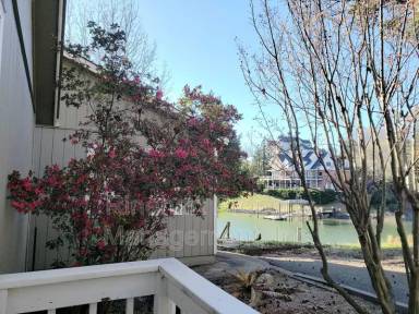 Main picture of 4023 Windward Dr