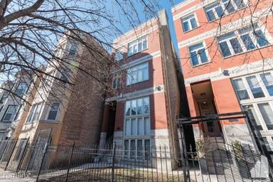 Main picture of 2136 W Crystal St