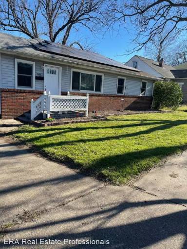 Main picture of 1106 Rugby St