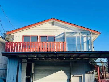 Main picture of 170 Island Lake Rd