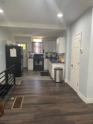 Main picture of 47 N Salford St