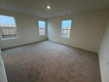 Main picture of 622 Marshall Ln