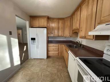 Main picture of 65 Westridge Rd