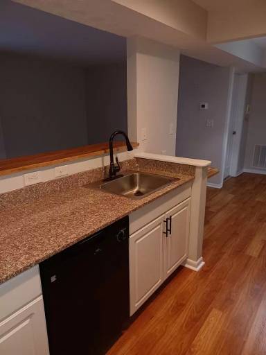 Main picture of 1407 Grand Ave