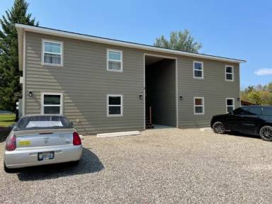 Main picture of 1040 W 2nd Street Ext