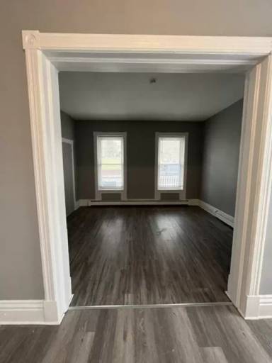 Main picture of 241 Saratoga St