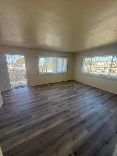 Main picture of 2145-51 San Clemente 4053-59 Udall