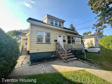 Main picture of 416 Amsterdam Ave