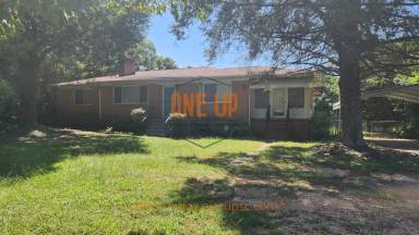 Main picture of 1326 Ridge Rd