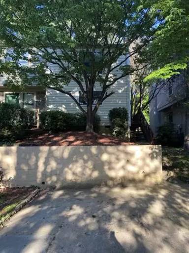 Main picture of 1080 Falling Water Dr SE