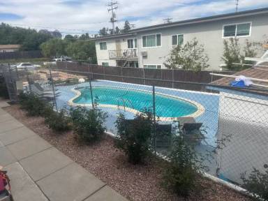 Main picture of 713 E Elder St