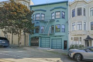 Main picture of 1465 Washington St