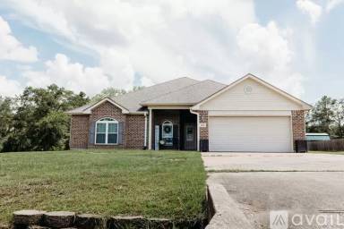 Main picture of 112 Deer Brook Dr