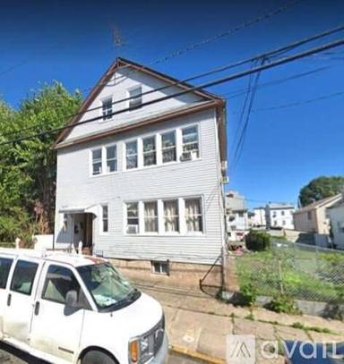 Main picture of 25 Robert St