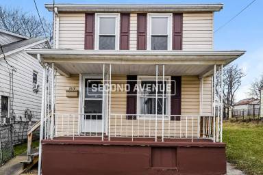 Main picture of 769 Addison St
