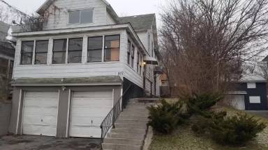 Main picture of 807 Hawley Ave