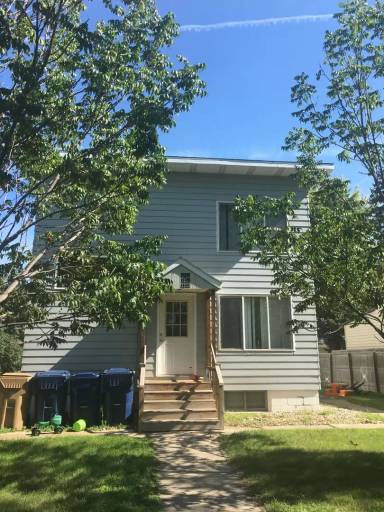 Main picture of 1229 3rd Ave SE