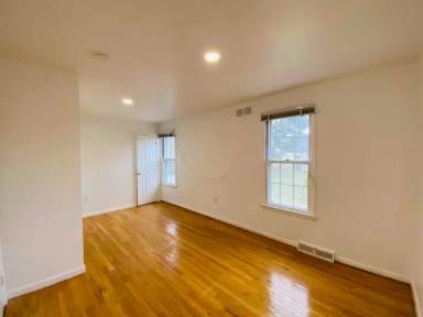 Main picture of 3413 Centennial Ln