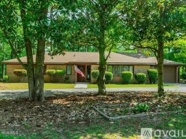 Main picture of 37 Calabash Dr
