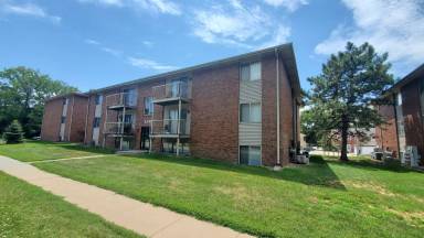 Main picture of 3341 Holdrege St