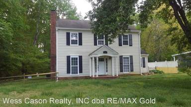 Main picture of 7407 Pirates Cove Ct