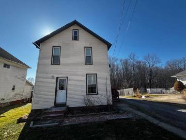 Main picture of 541 Liberty St