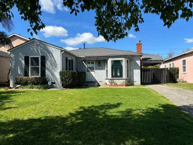 Main picture of 1723 N Evergreen St