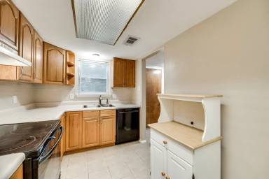 Main picture of 3101 Duck Creek Pkwy