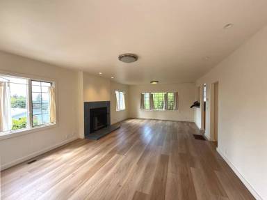 Main picture of 1192 Laurel St
