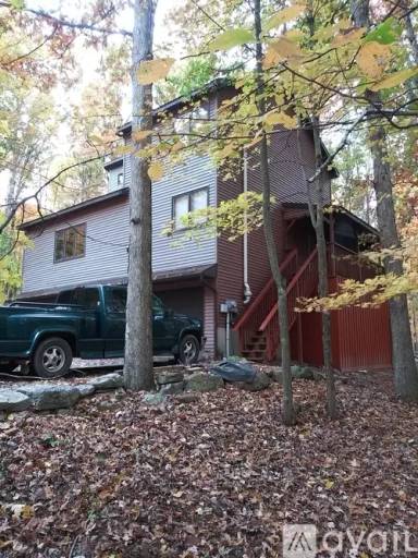 Main picture of 208 Owego Dr