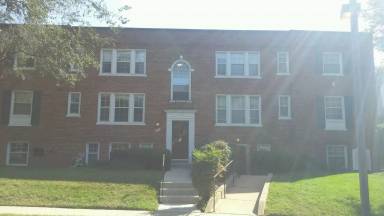 Main picture of Queens Lane