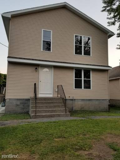 Main picture of 15 Winthrop St
