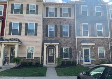 Main picture of 617 Ravenwood Dr