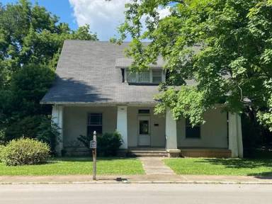 Main picture of 1109 Ewing Blvd