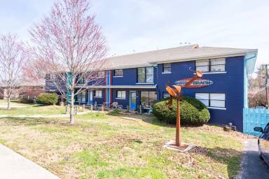 Main picture of 1580 Alexandria Dr