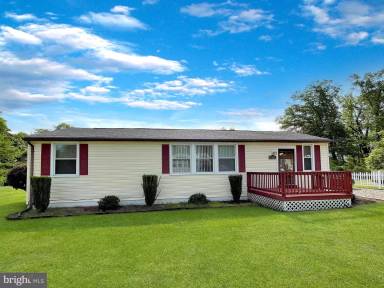 Main picture of 17141 Gail Dr