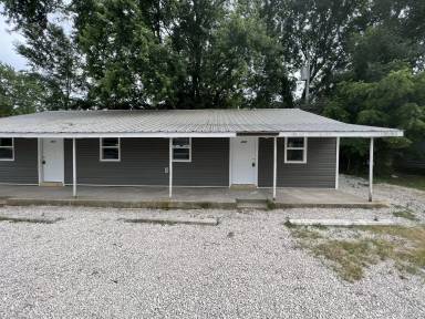 Main picture of 402 W Marsh St