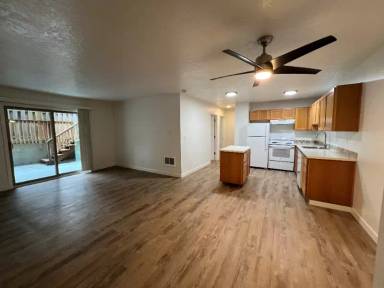 Main picture of 17260 SW Heritage Ct