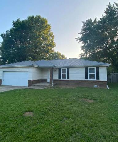 Main picture of 2543 S Fort Ave